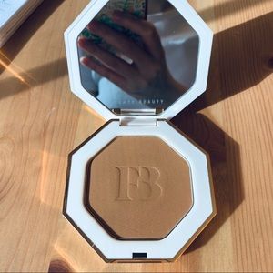 Fenty Beauty Sun Stalk’r Instant Warmth Bronzer